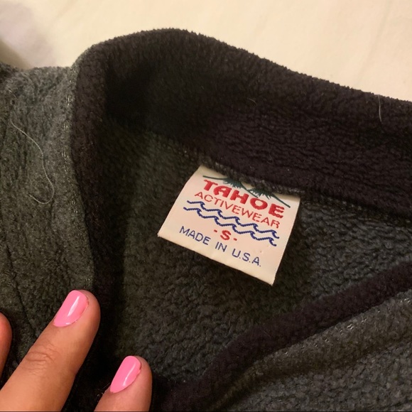 Vintage Mock Neck Sweatshirt 🐋 - Picture 4 of 4